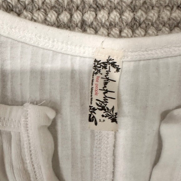 Women’s Free People Long Sleeve - Picture 3 of 3